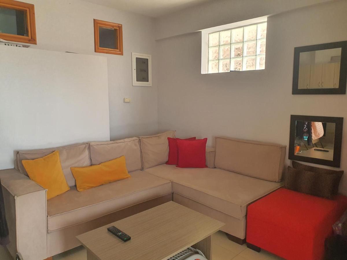 Chateau Studio Koumaros *